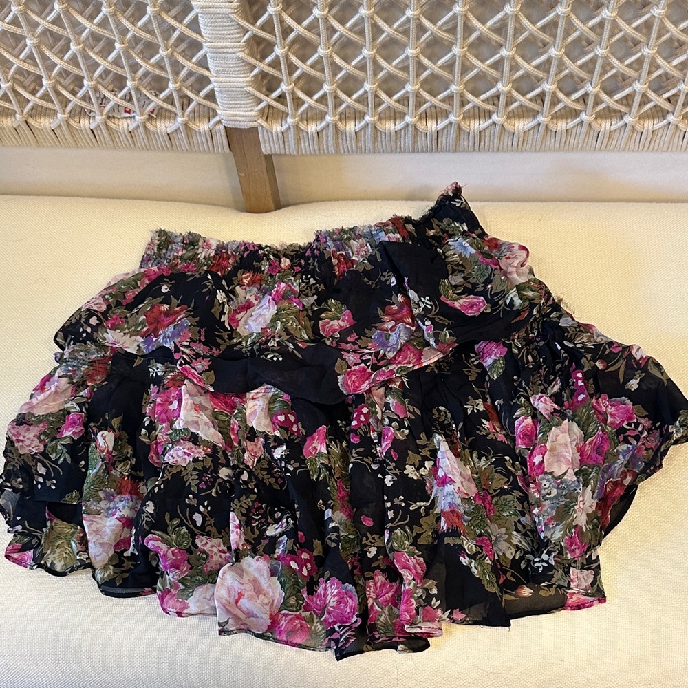 LoveshackFancy Floral Black and Pink Women's ruffle mini skirt size P (XS)